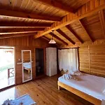 Arzum Bungalovs Hotel