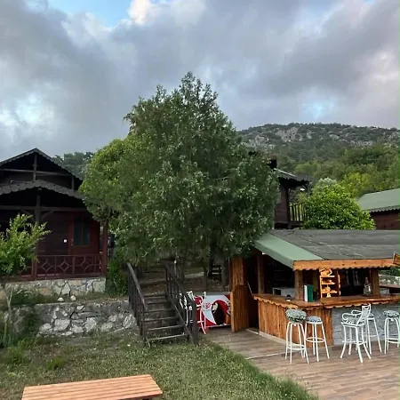 Arzum Bungalovs *