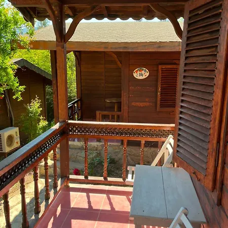 Arzum Bungalovs *