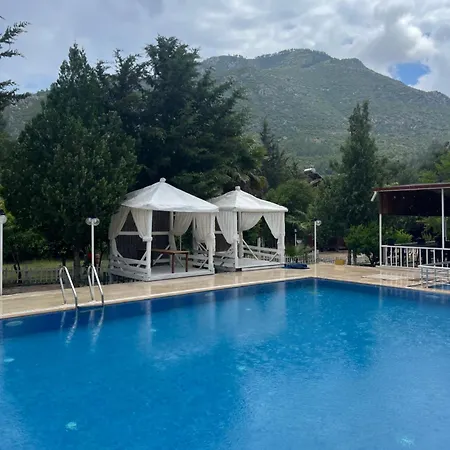 Arzum Bungalovs Kumluca