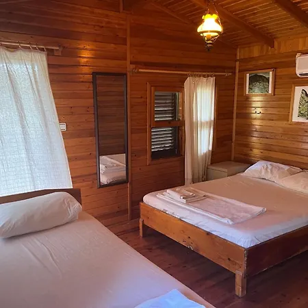 Otel Arzum Bungalovs *