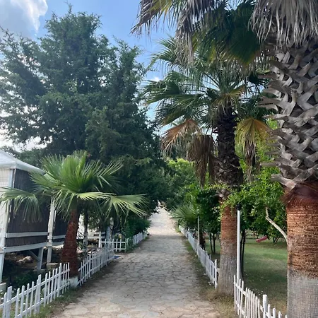 Arzum Bungalovs Otel